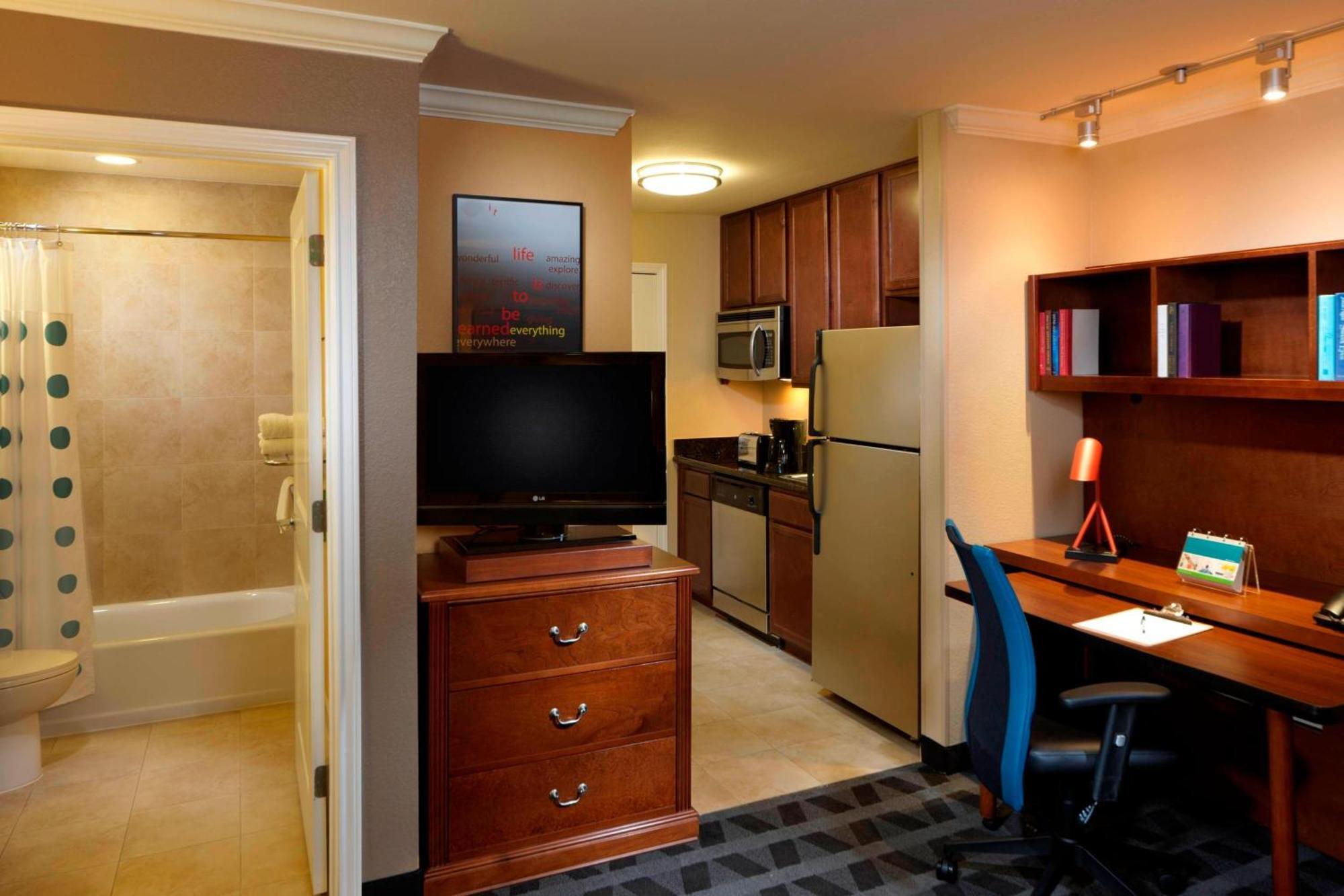 Towneplace Suites Houston Intercontinental Airport Εξωτερικό φωτογραφία