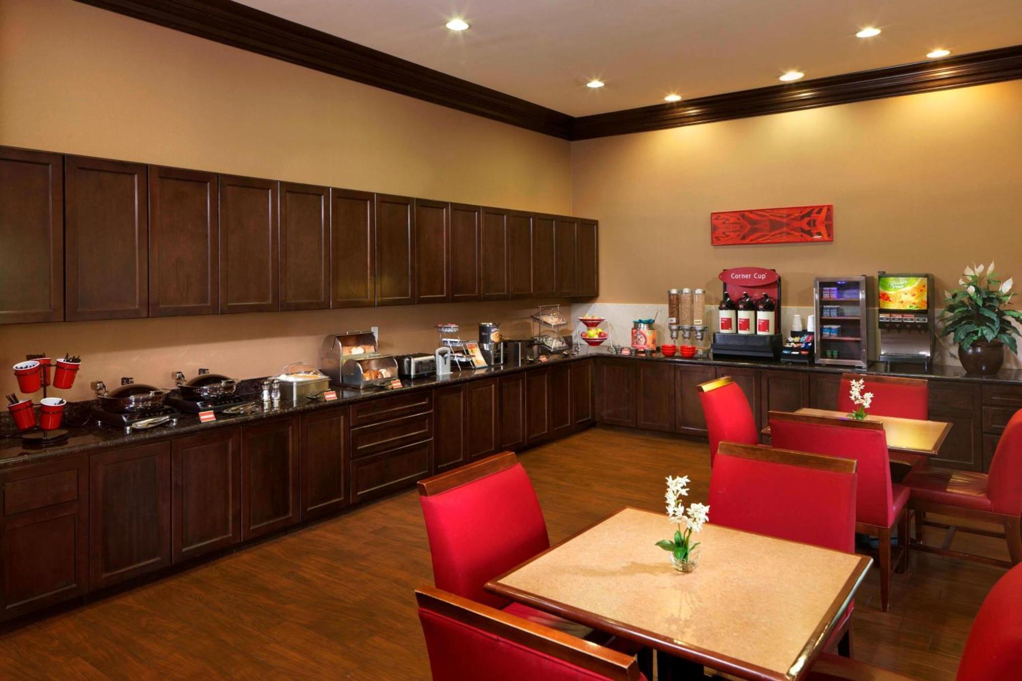 Towneplace Suites Houston Intercontinental Airport Εξωτερικό φωτογραφία